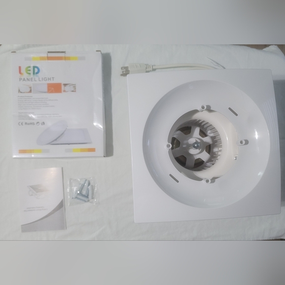 Exhaust fan with led light - Picture 1 of 8